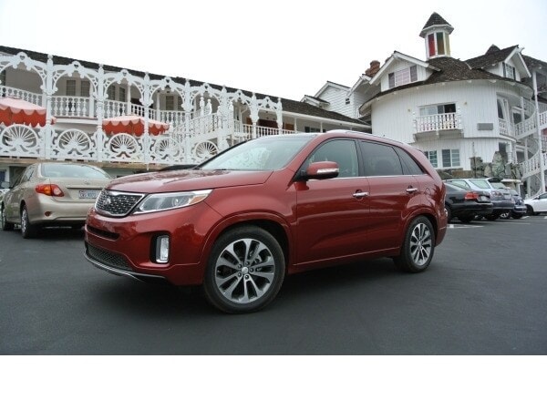 2014-kia-sorento-california-22-600-001