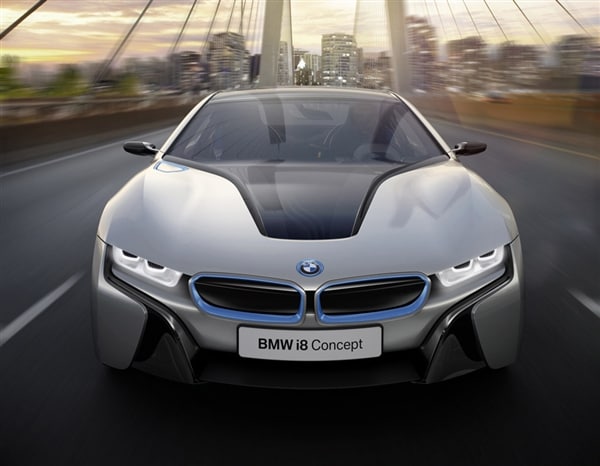 bmw-i8-concept-coupe-head-on-action-600-001