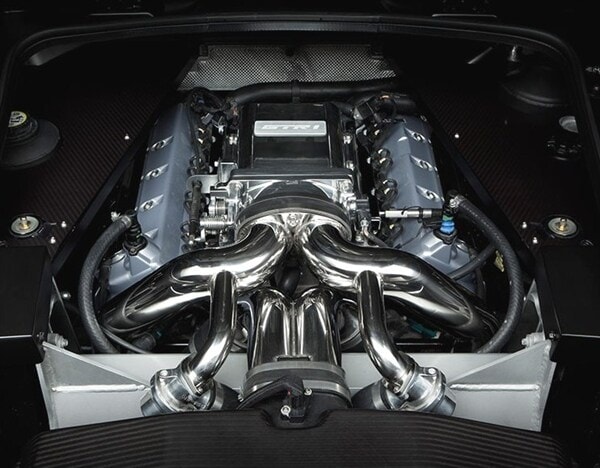 galpin-auto-sports-ford-gtr1-engine-detail-600-001
