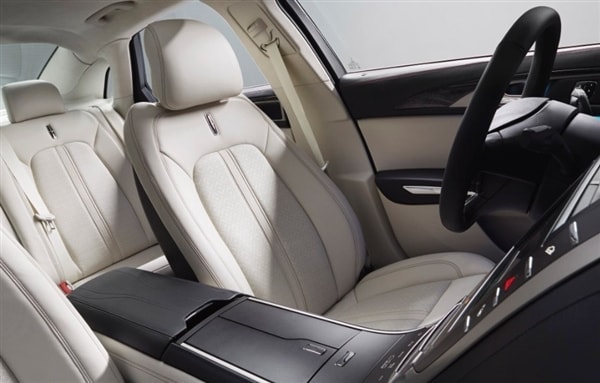 lincoln-black-label-modern-heritage-interior-600-001