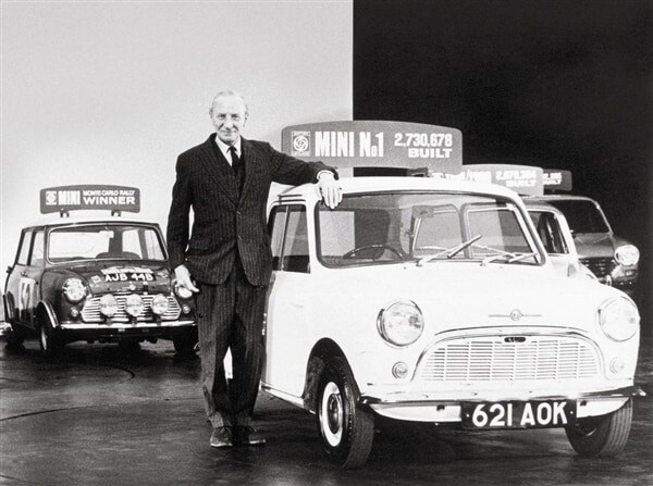 original-mini-and-alec-issigonis-600-001
