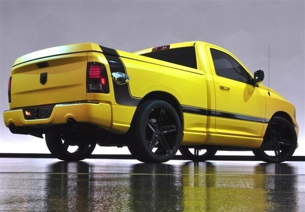 ram-1500-rumble-bee-concept-rear-static2-600-001