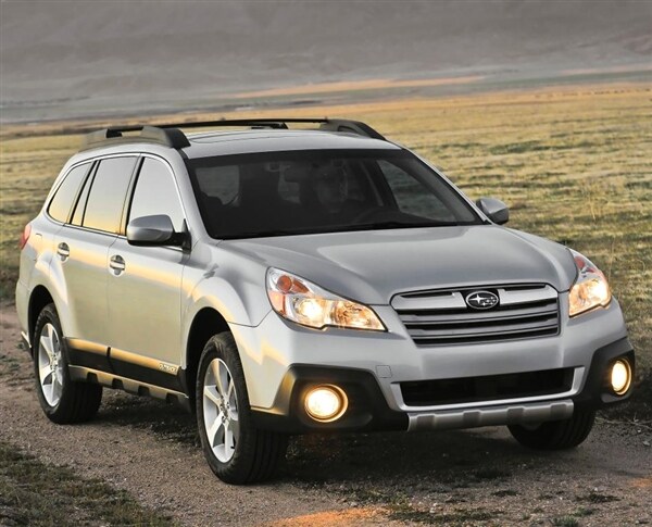 2013-subaru-outback-front-static-600-001