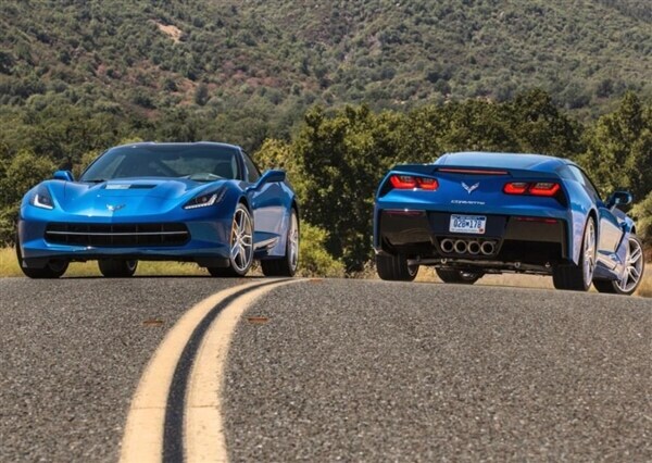 2014-chevrolet-corvette-front-rear-combo-shot-600-001