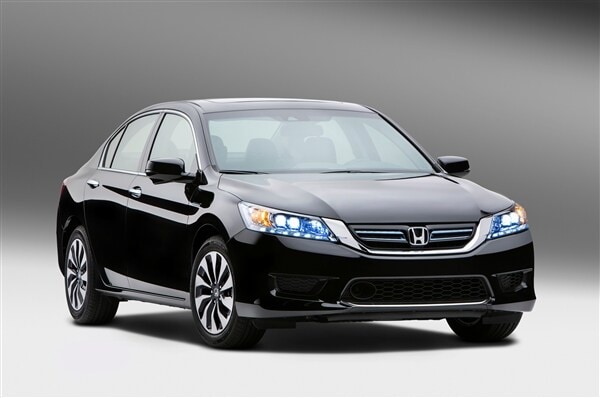 2014-honda-accord-hybrid-front-static1-600-001