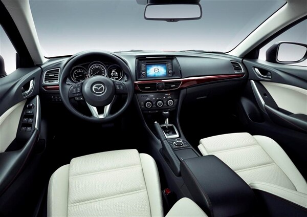 2014-mazda-mazda6-interior-front-600-001