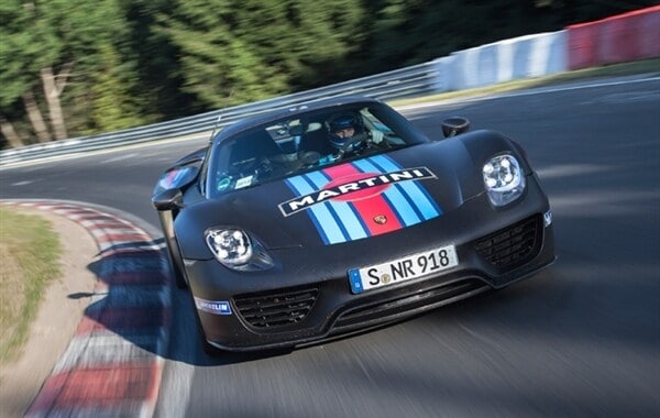 2014-porsche-918-spyder-nurburgring-record4-600-001