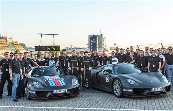 2014-porsche-918-spyder-nurburgring-record5-600-001
