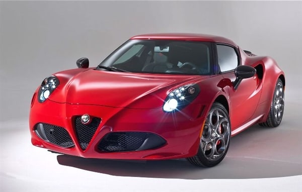 alfa-romeo-4c-front-static-600-001