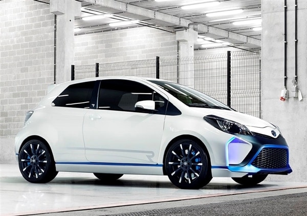 toyota-yaris-hybrid-r-concept-front-static1-600-001