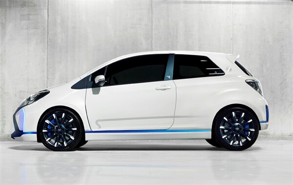toyota-yaris-hybrid-r-concept-profile-static1-600-001