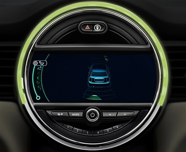 2014-mini-cooper-hardtop-new-driver-assist-features-collision-and-pedestrian-warning-with-city-braking3-600-001