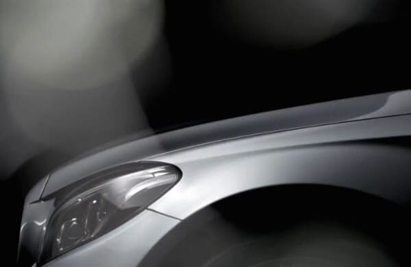 2015-mercedes-benz-c-class-teaser1-600-001