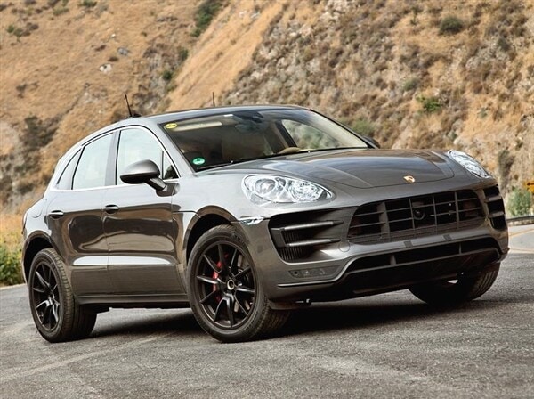 2015-porsche-macan-front-static-600-001