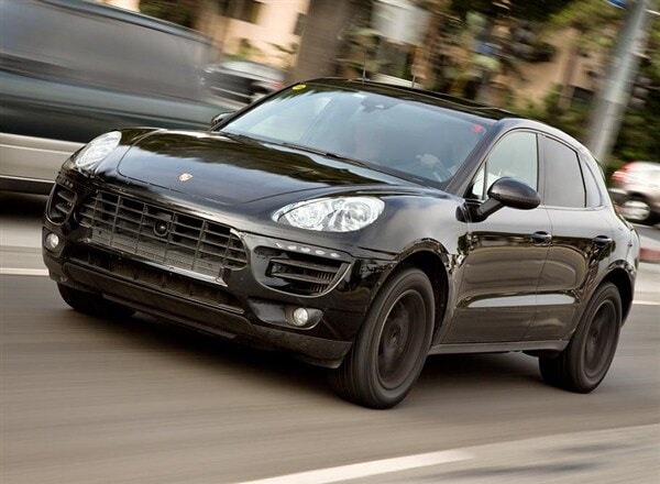 2015-porsche-macan-road-testing-front-action-lead-600-001