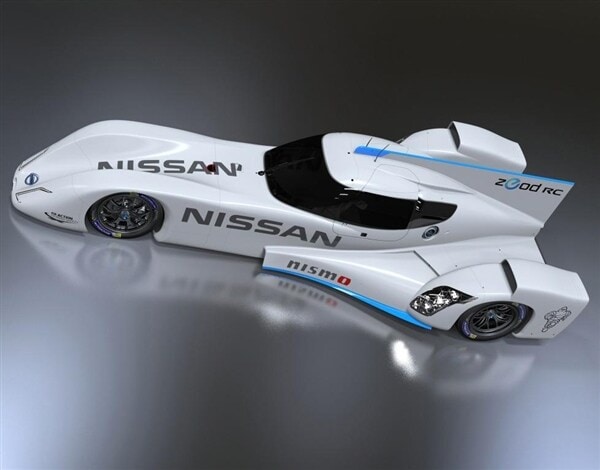 nissan-zeod-rc-racer-high-side-static-600-001