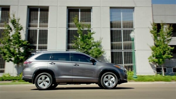 2014_toyota_highlander_hybrid_007-600-001