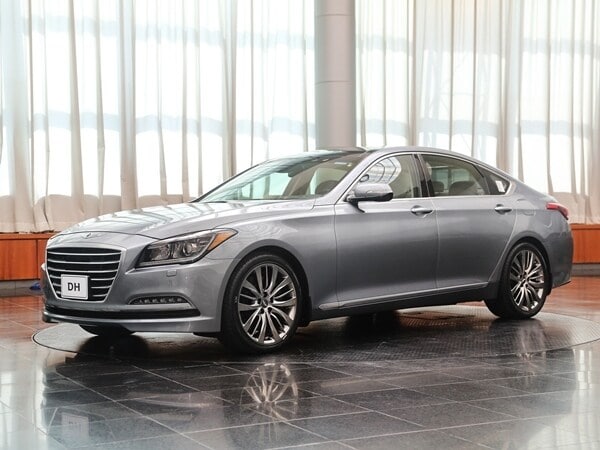 2015-hyundai-genesis4-1-600-001