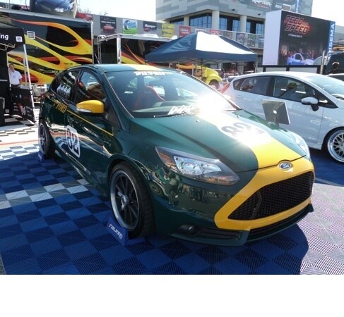 ford-focus-st-by-green-filter-usa-lotus-390-600-001
