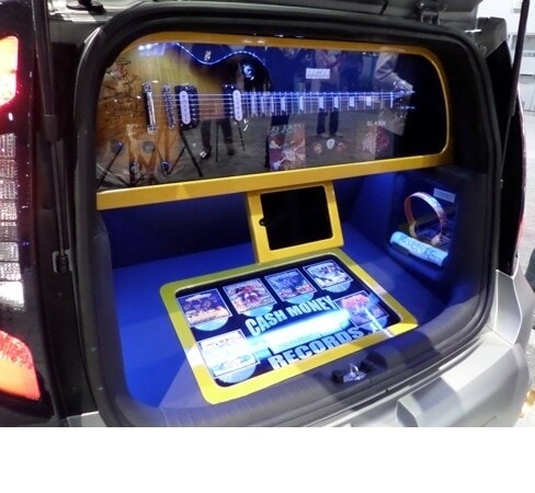 music-memorabilia-kia-soul-2-390-600-001