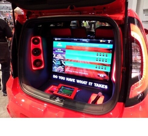 the-voice-kia-soul-2-390-600-001