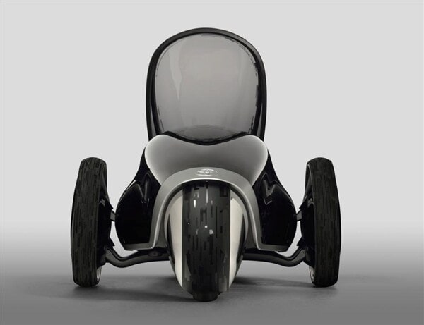 toyota-fv2-concept-nose-on-static-600-001