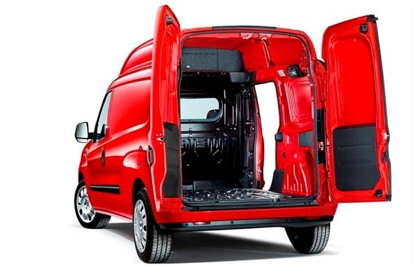 2013-fiat-doblo-cargo-rear-static-doors-open-600-001