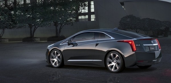 2014-cadillac-elr-019-600-001