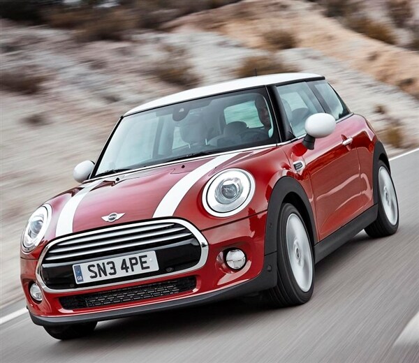 2014-mini-cooper-hardtop-front-action-600-001