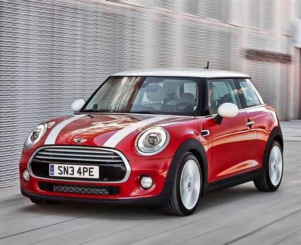 2014-mini-cooper-hardtop-front-action2-600-001