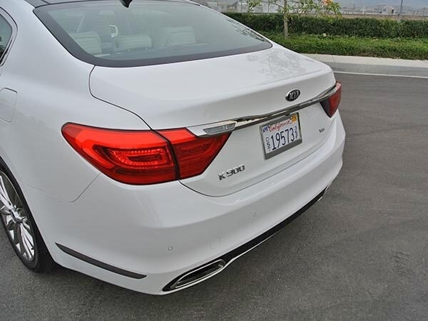 2015-kia-k900-exterior-06-600-001
