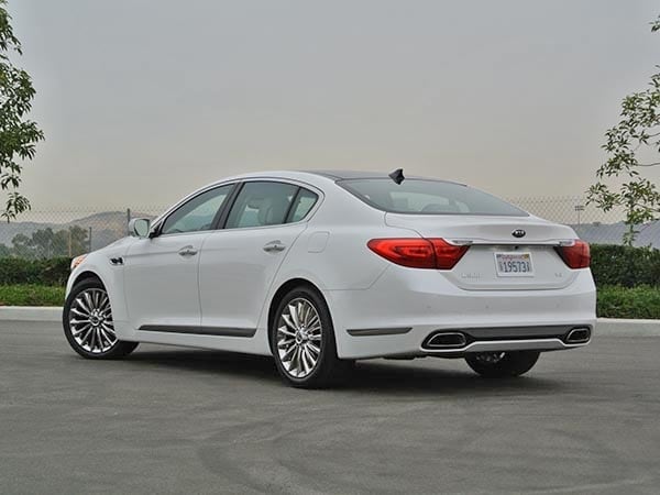 2015-kia-k900-exterior-07-600-001