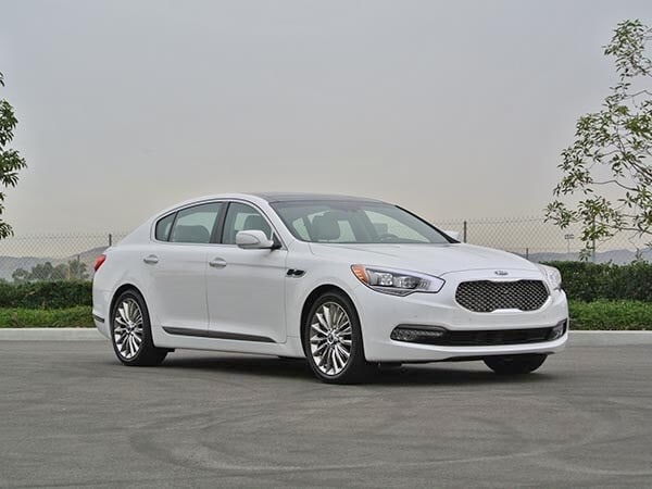 2015-kia-k900-exterior-08-600-001