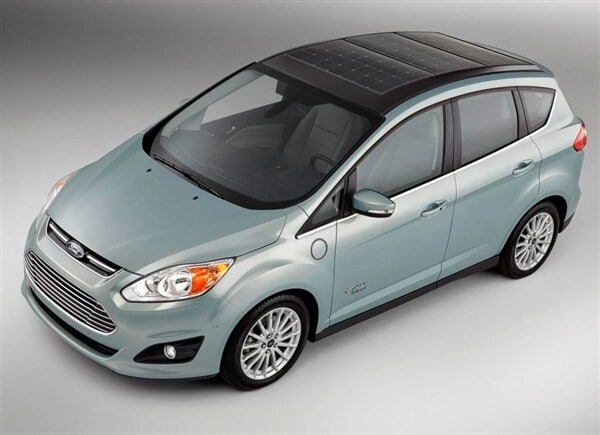ford-c-max-solar-energi-concept-front-static-overhead-600-001