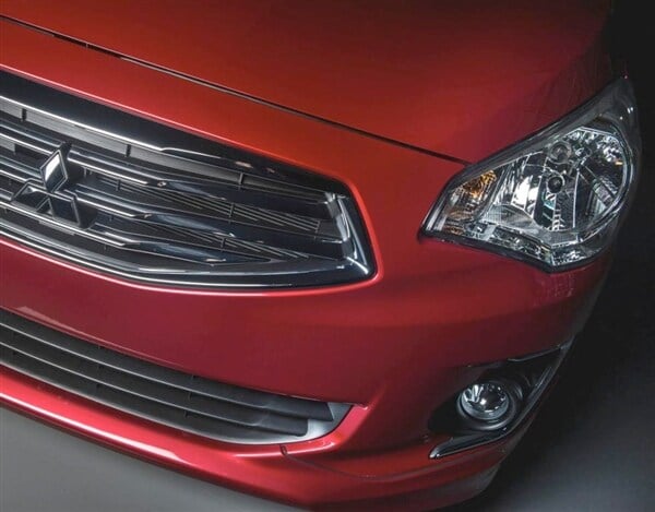 mitsubishi-mirage-sedan-front-quarter-detail-600-001