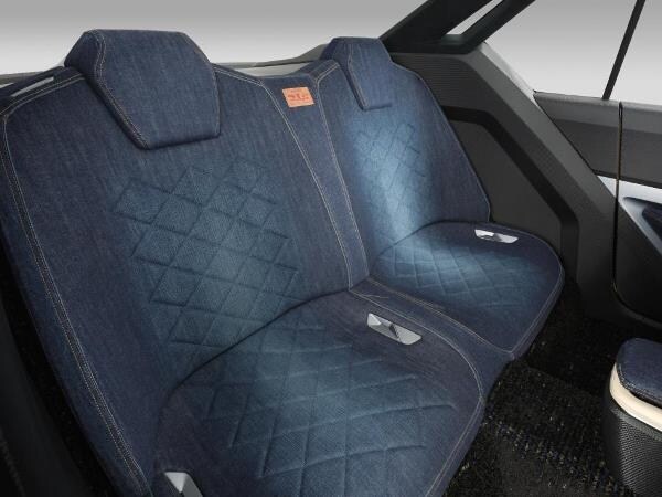 nissan-idx-freeflow-interior4-600-600-001