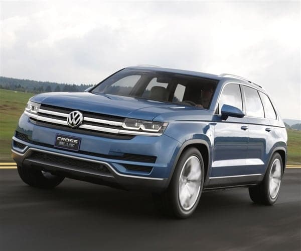 volkswagen-crossblue-suv-concept-front-action-600-001