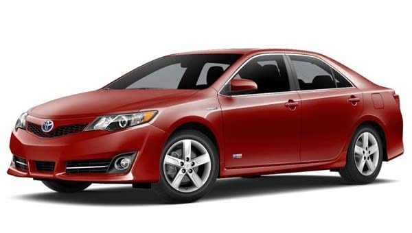 2014-5-toyota-camry-hybrid-se-limited-edition-front-static-600-001