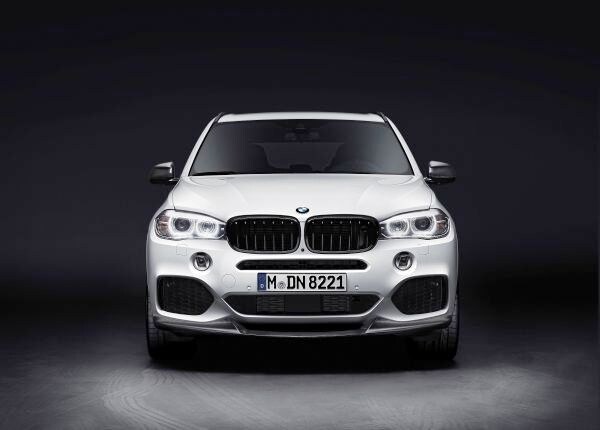 2014-bmw-x5-m-performance-parts-head-on-static-600-001