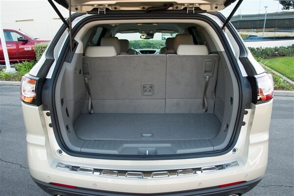 2014-chevy-traverse-05-600-001
