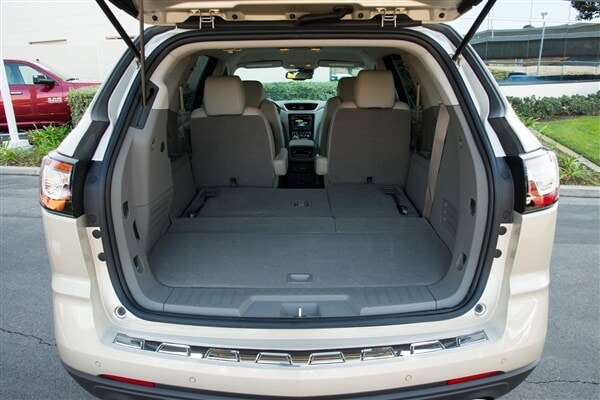 2014-chevy-traverse-09-600-001
