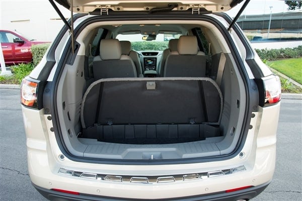2014-chevy-traverse-12-600-001