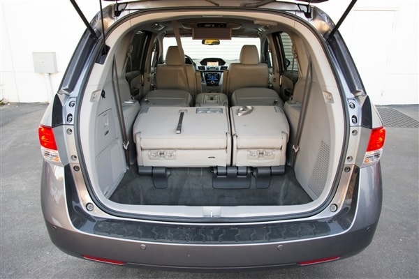 2014-honda-odyssey-08-600-001