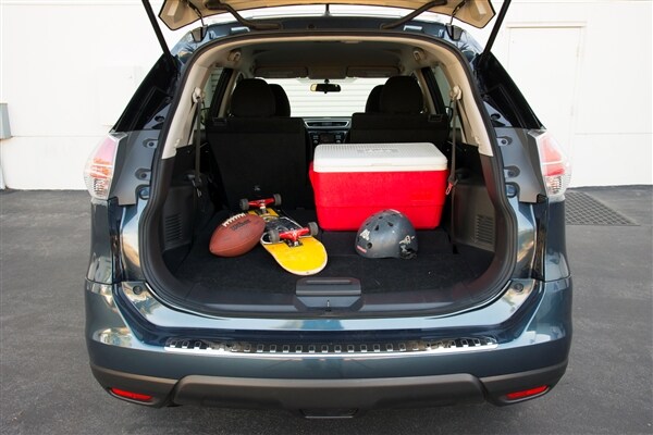 2014-nissan-rogue-16-600-001