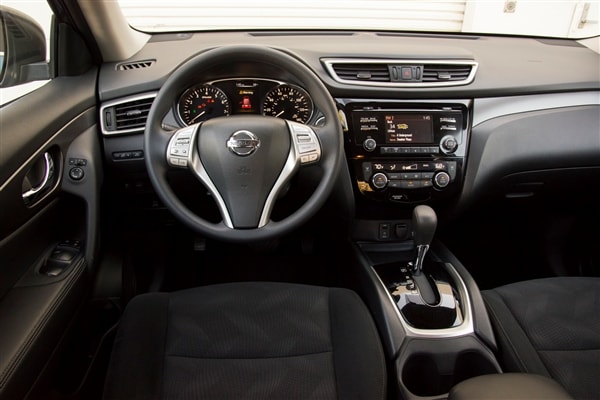2014-nissan-rogue-20-600-001
