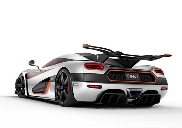koenigsegg-agera-one-1-004-1-600-001