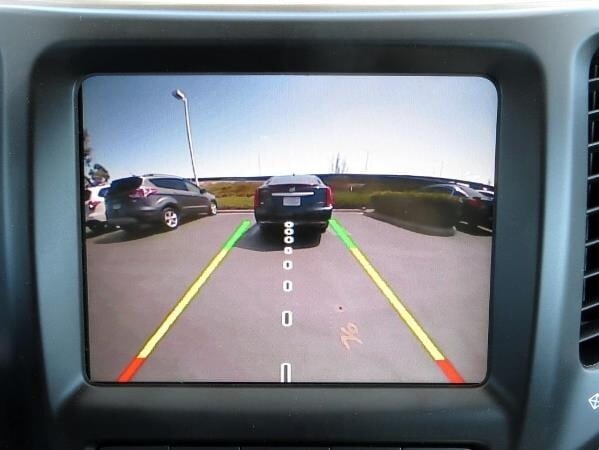 rearview-screen2-600-600-001
