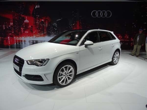 2014-nyias-2-085-600-001