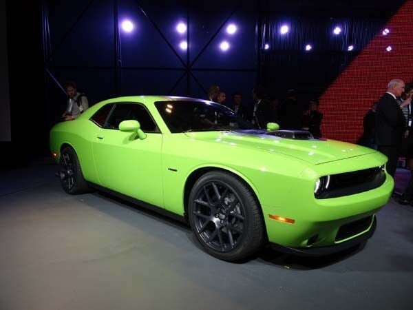 2014-nyias-3-145-600-001