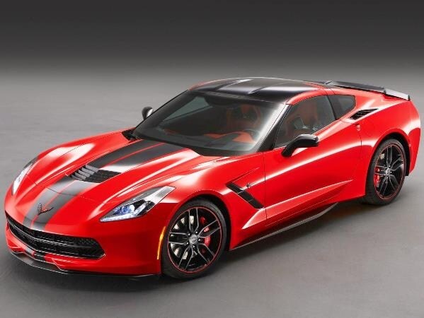 2015-chevrolet-corvette-stingray-pacific-design-package-front-static-600-600-001